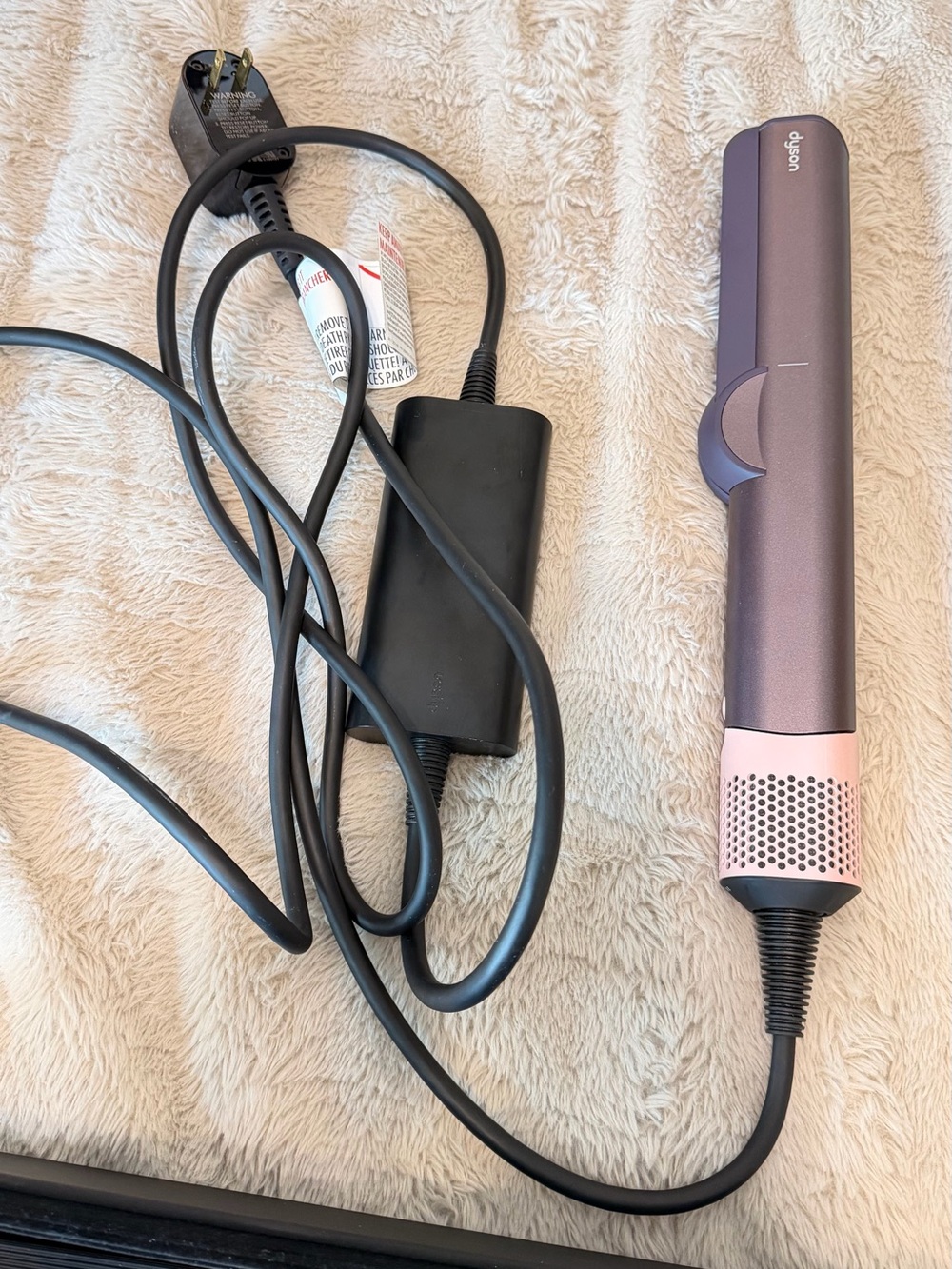 Dyson Limited Edition Airstrait™ Wet-to-Dry
Straightener in Jasper Plum with box